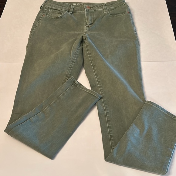 2 for $15 Old Navy Rockstar Skinny Jeans - Picture 4 of 4